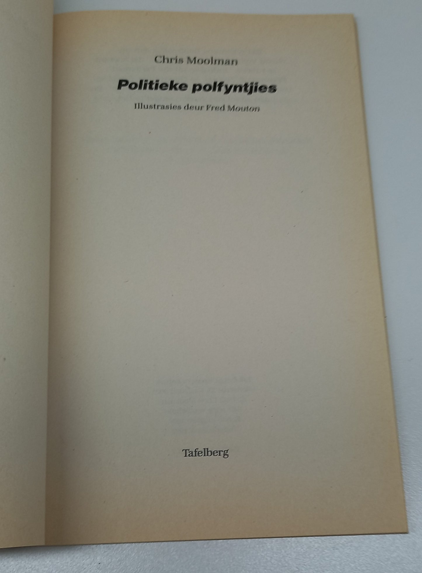 Politieke Polfyntjies by Chris Moolman