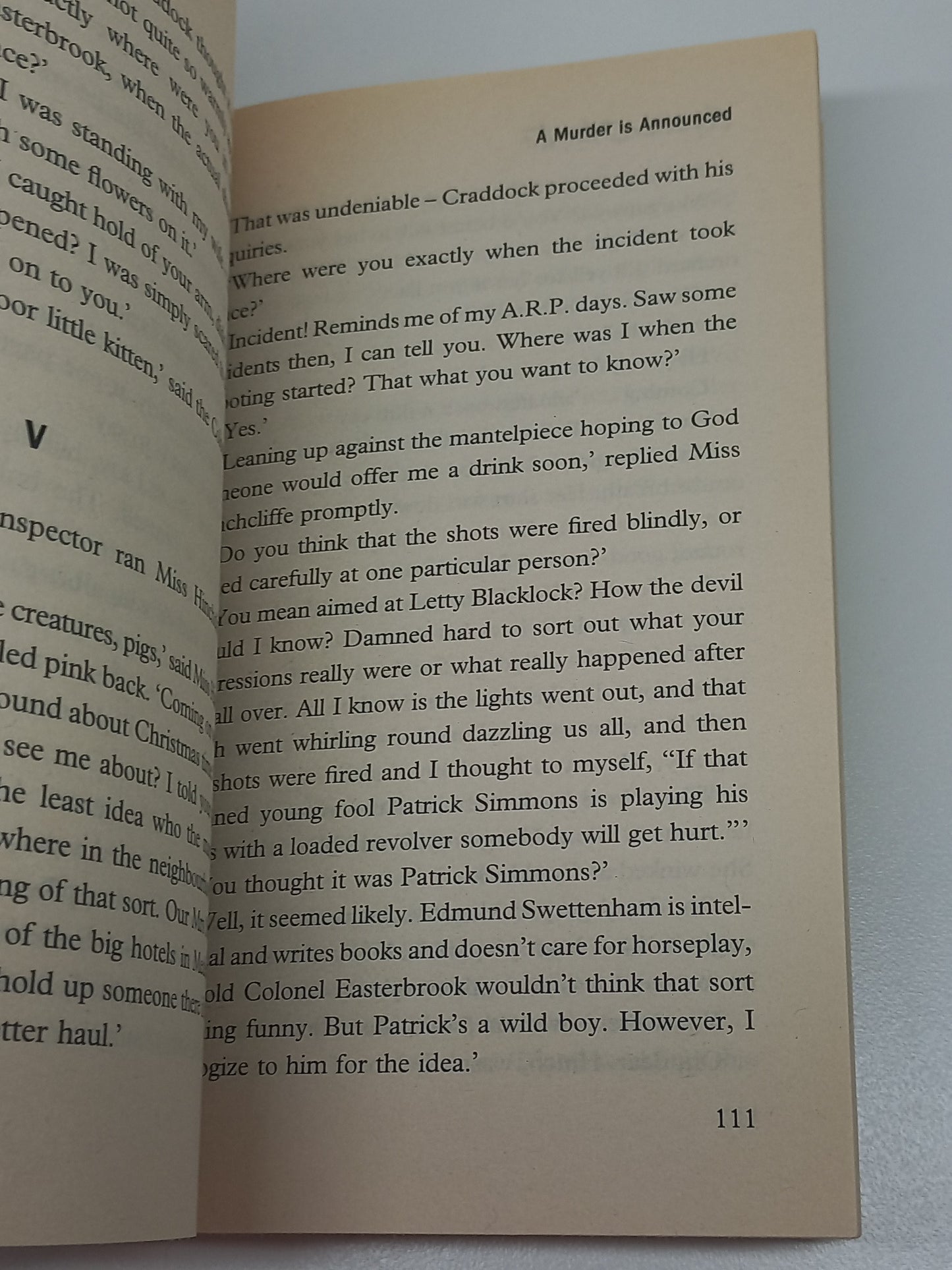 A Murder is Announced by Agatha Christie (Miss Marple #4)