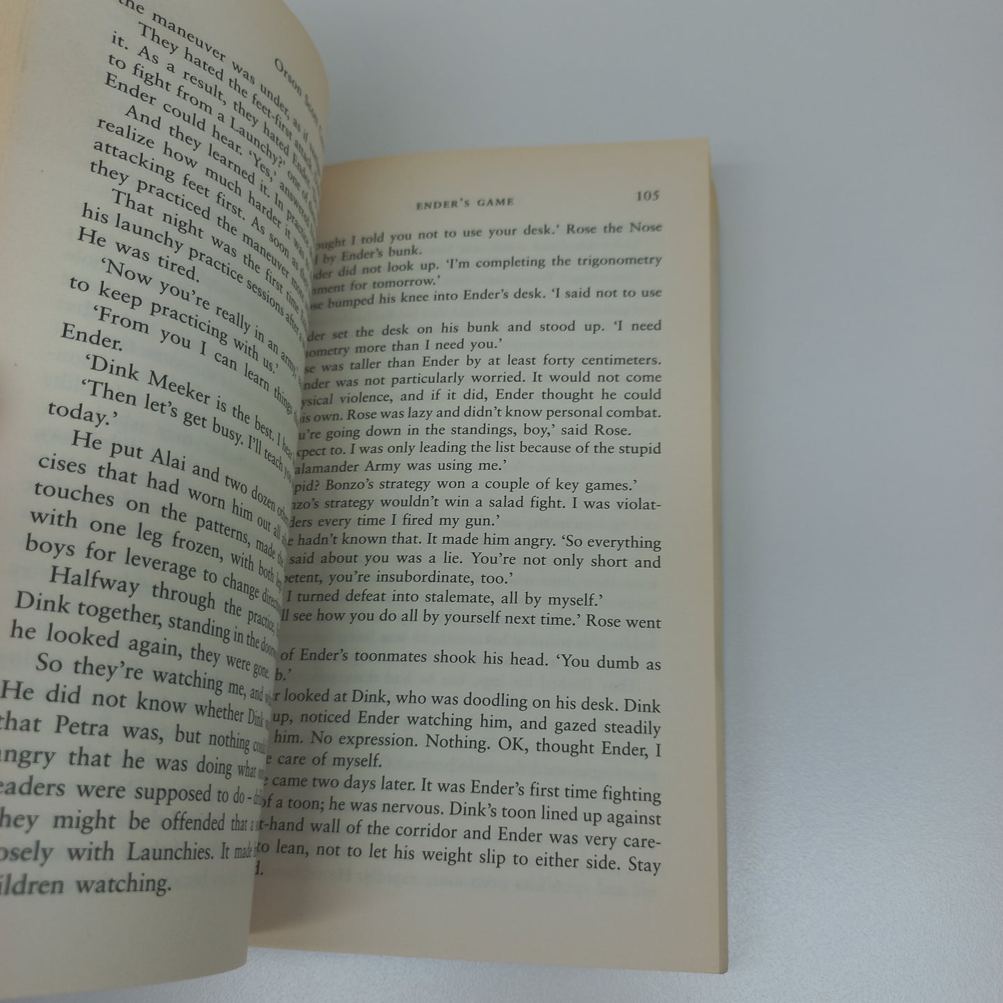 Ender's Game by Orson Scott Card (Ender's Saga #1)