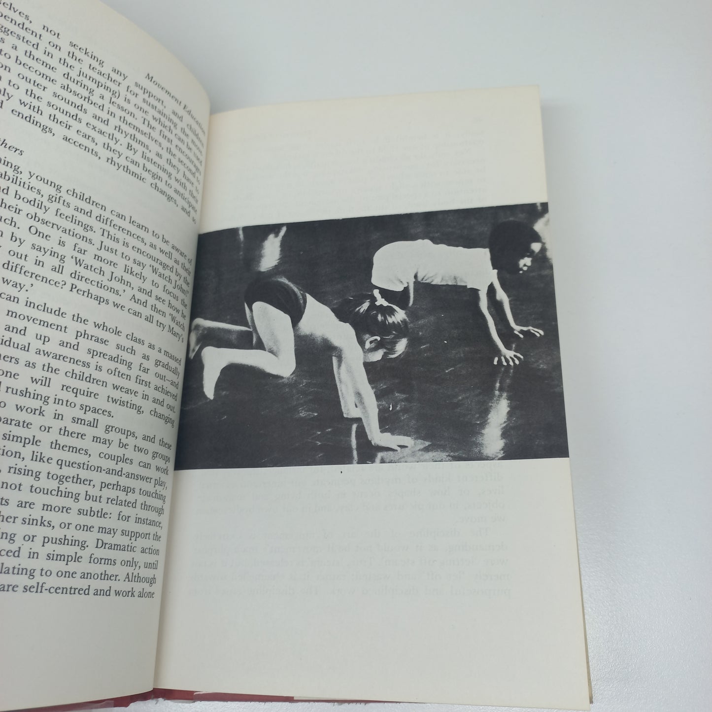 Movement Education: A Guide for the Primary and Middle School Teacher by Marion North