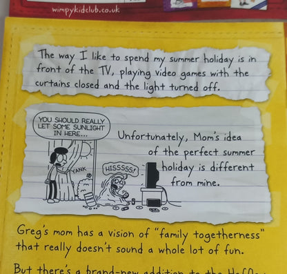 Diary of a Wimpy Kid by Jeff Kinney Book Bundle