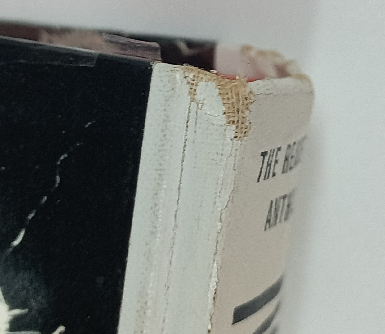 The Reader's Digest Anthology of Mystery & Suspense (6 in 1)