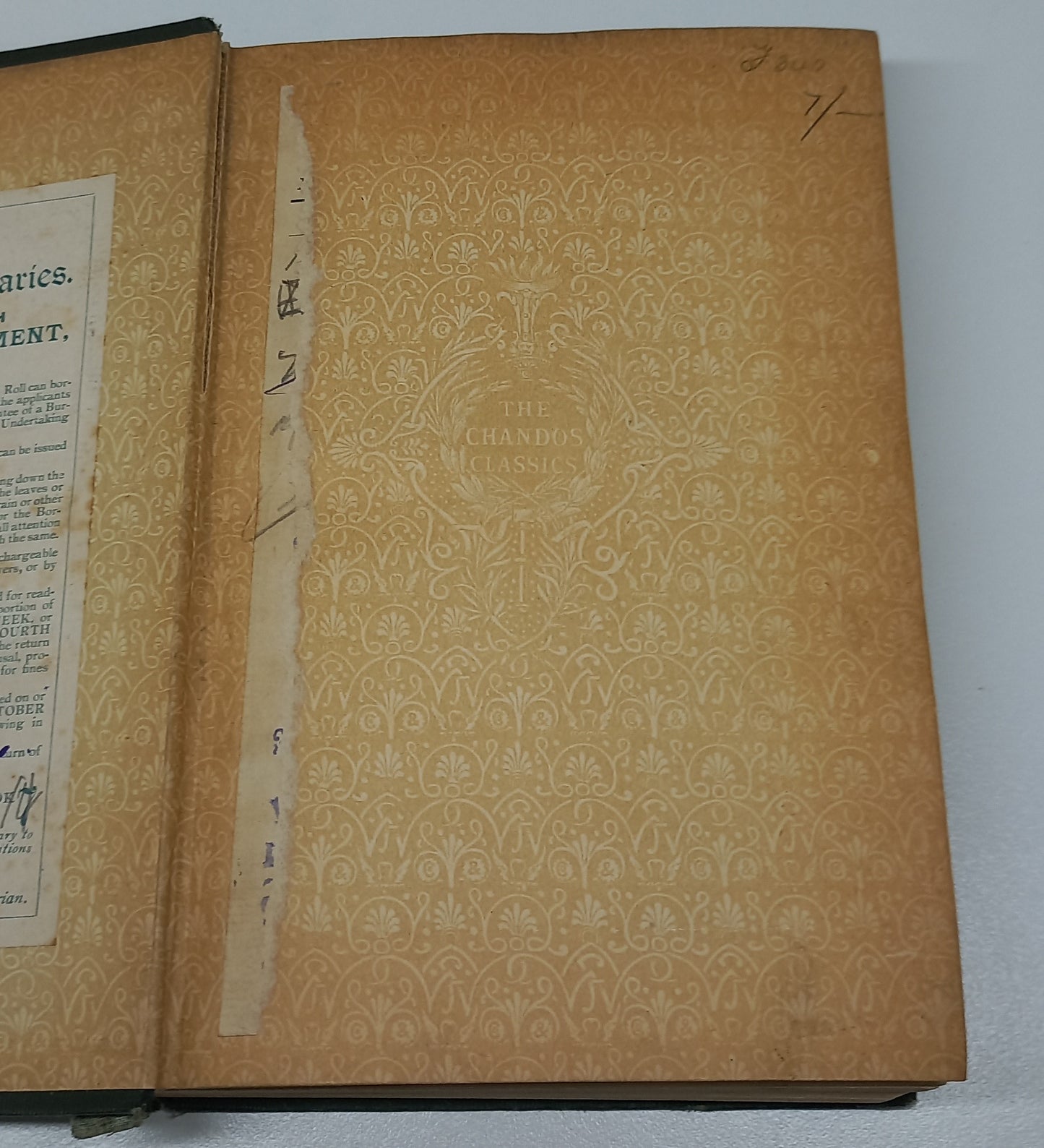 The Poetical Works of John Keats with Memoir and Explanatory Notes (The Chandos Classics)