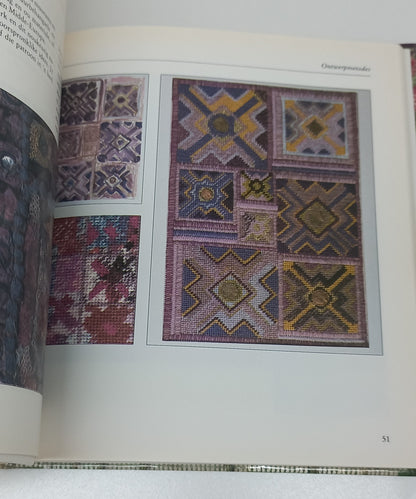 Gaasborduur Vir Almal Kunsnaaldwerk by Peggy Field & June Linsley