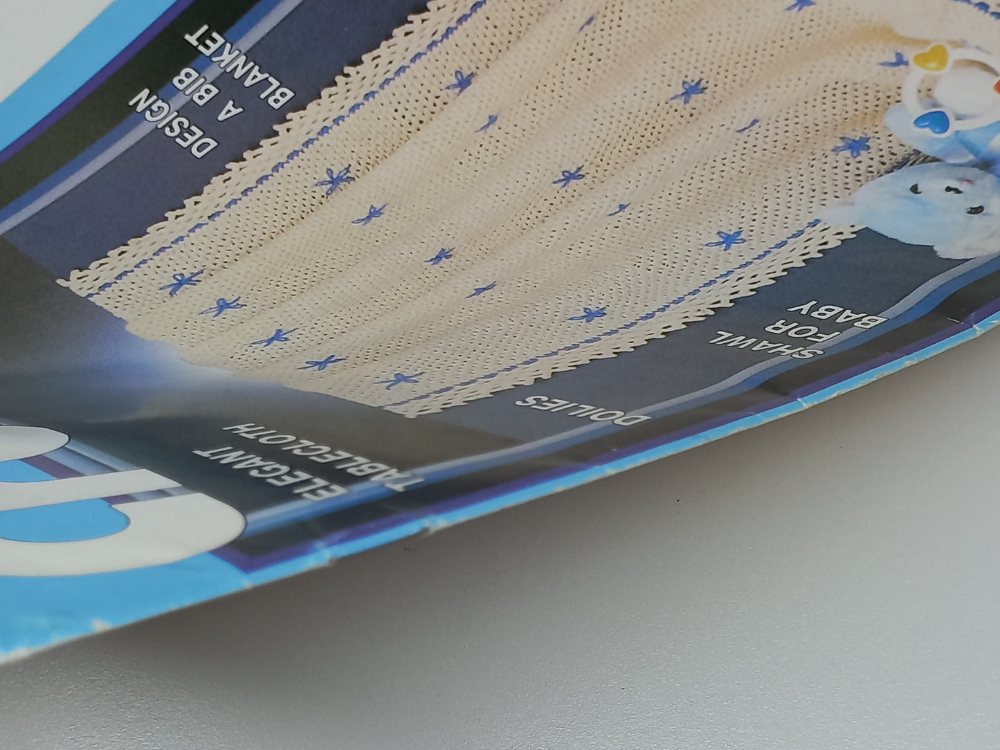 The Art of Crochet Volume 3 (MAGAZINE)