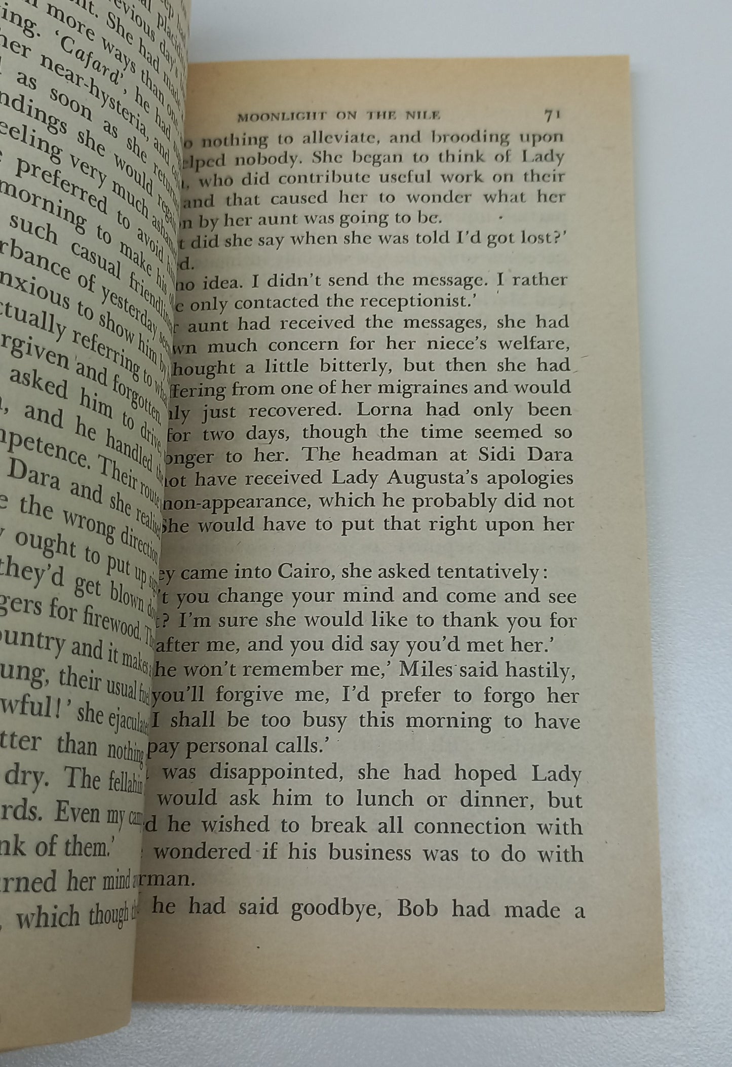 Moonlight on the Nile by Elizabeth Ashton Mills & Boon 1979