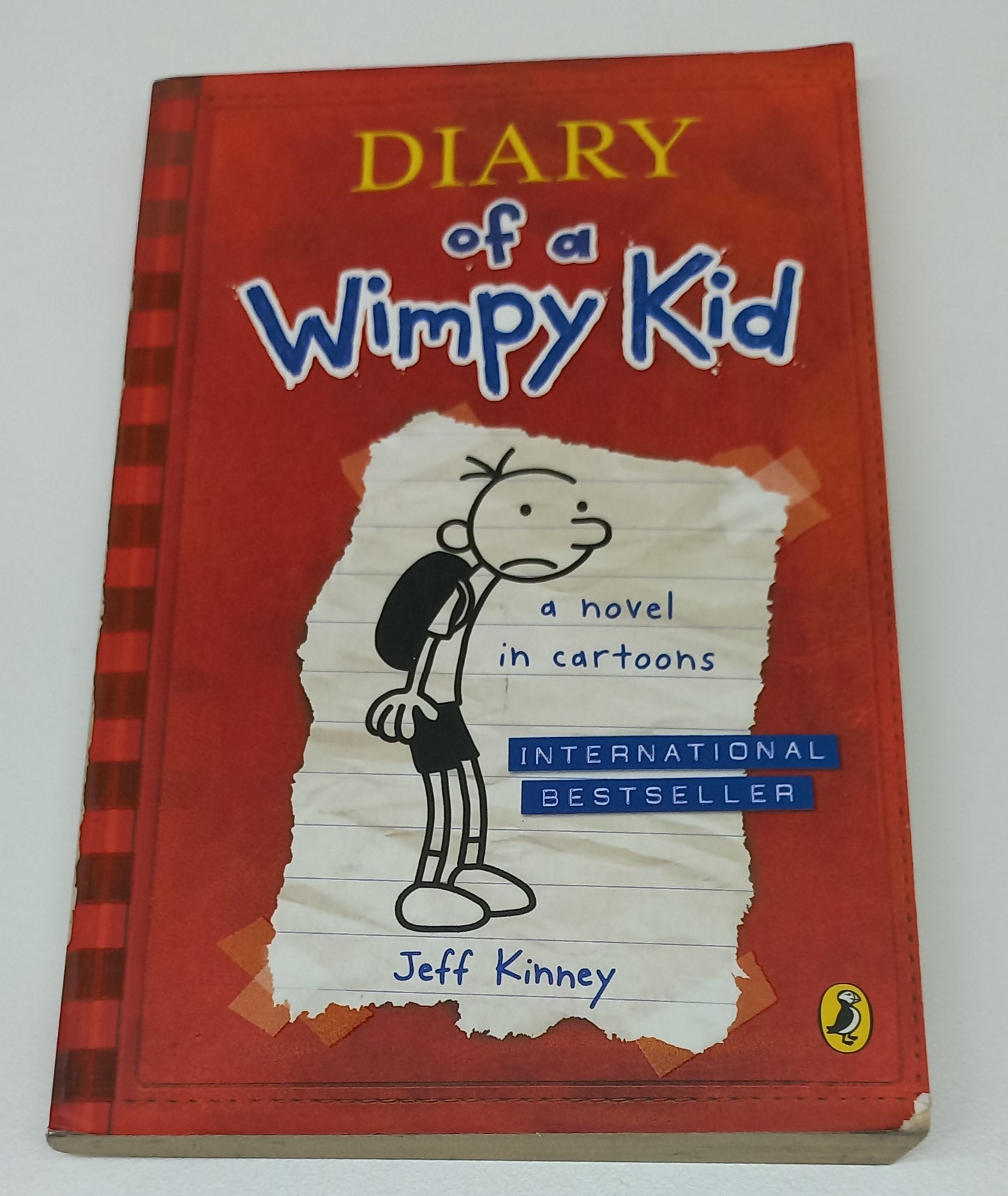 Diary of a Wimpy Kid by Jeff Kinney (Diary of a Wimpy Kid #1)