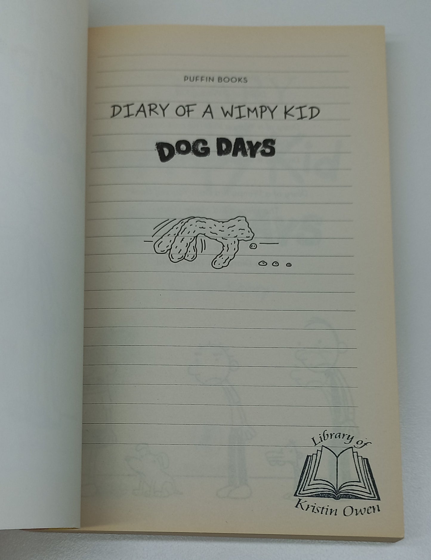 Dog Days by Jeff Kinney (Diary of a Wimpy Kid #4)