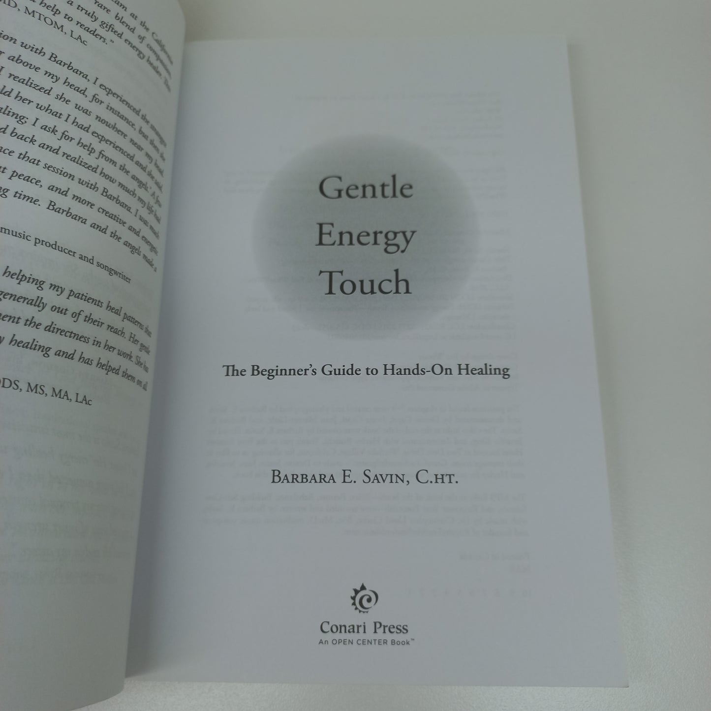 Gentle Energy Touch: The Beginner's Guide to Hands-On Healing by Barbara E. Savin