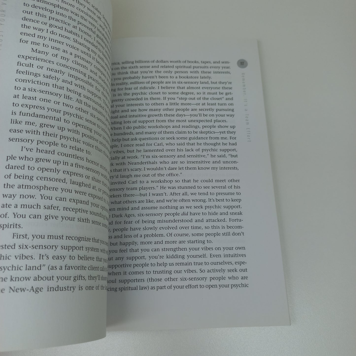 Trust Your Vibes: Secret Tools for Six-Sensory Living by Sonia Choquette