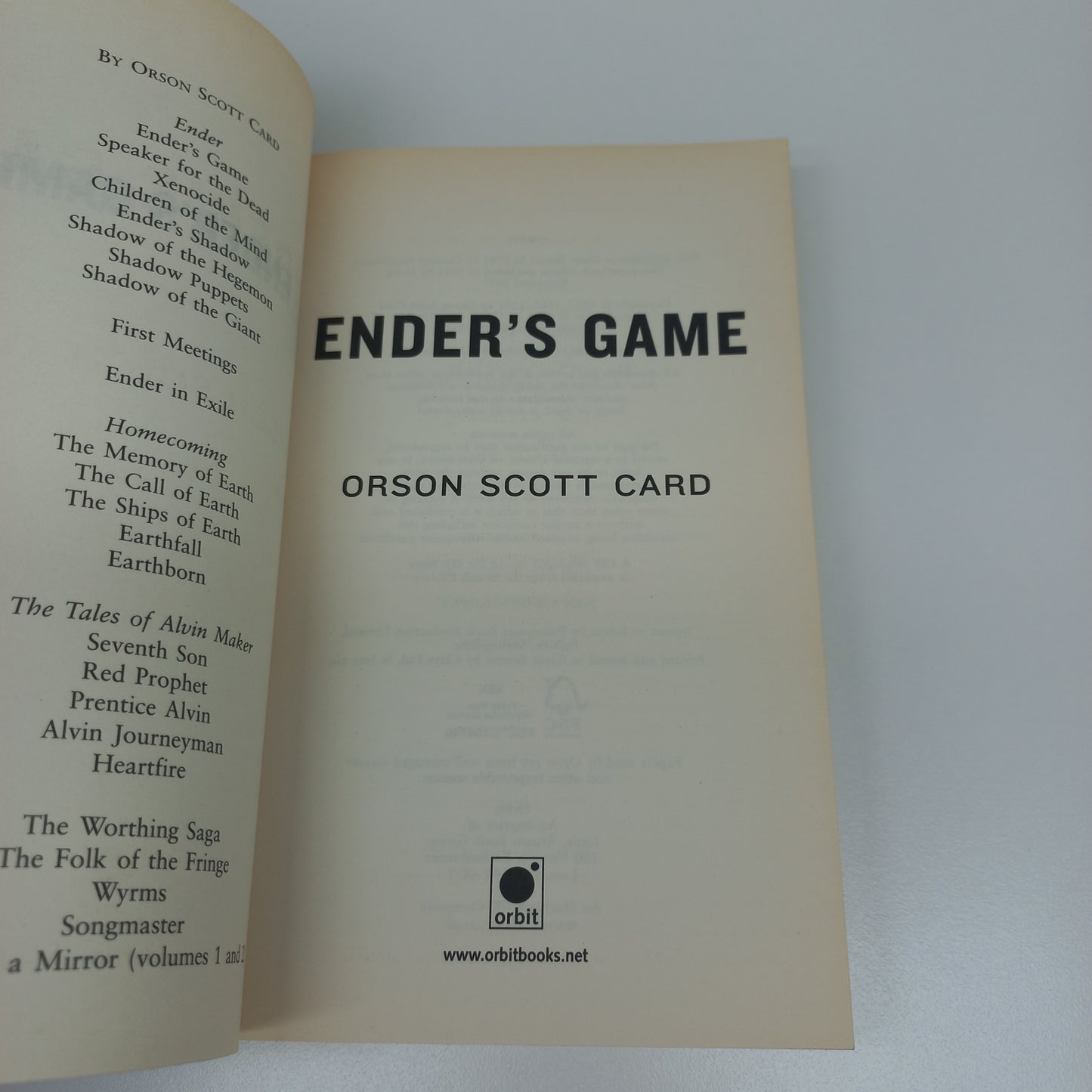 Ender's Game by Orson Scott Card (Ender's Saga #1)