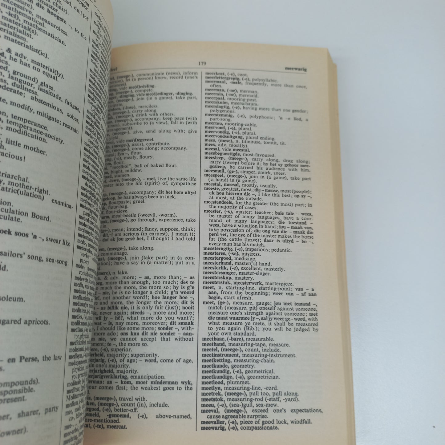 Tweetalige Skoolwoordeboek by Bosman, Van Der Merwe & Barnes Pharos