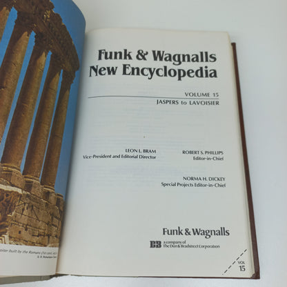 Funk & Wagnalls New Encyclopedia Volume 15 Jaspers - Lavoisier