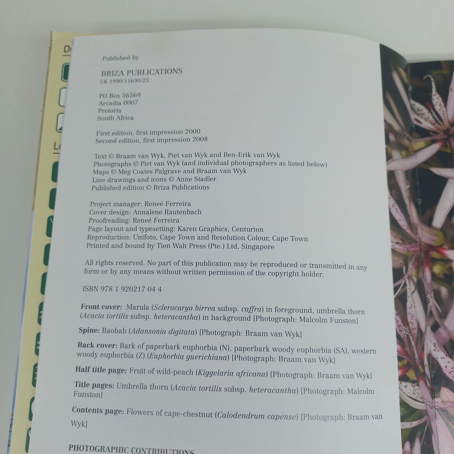 Photo Guide to Trees of Southern Africa by Braam Van Wyk, Piet Van Wyk & Ben-Erik Van Wyk