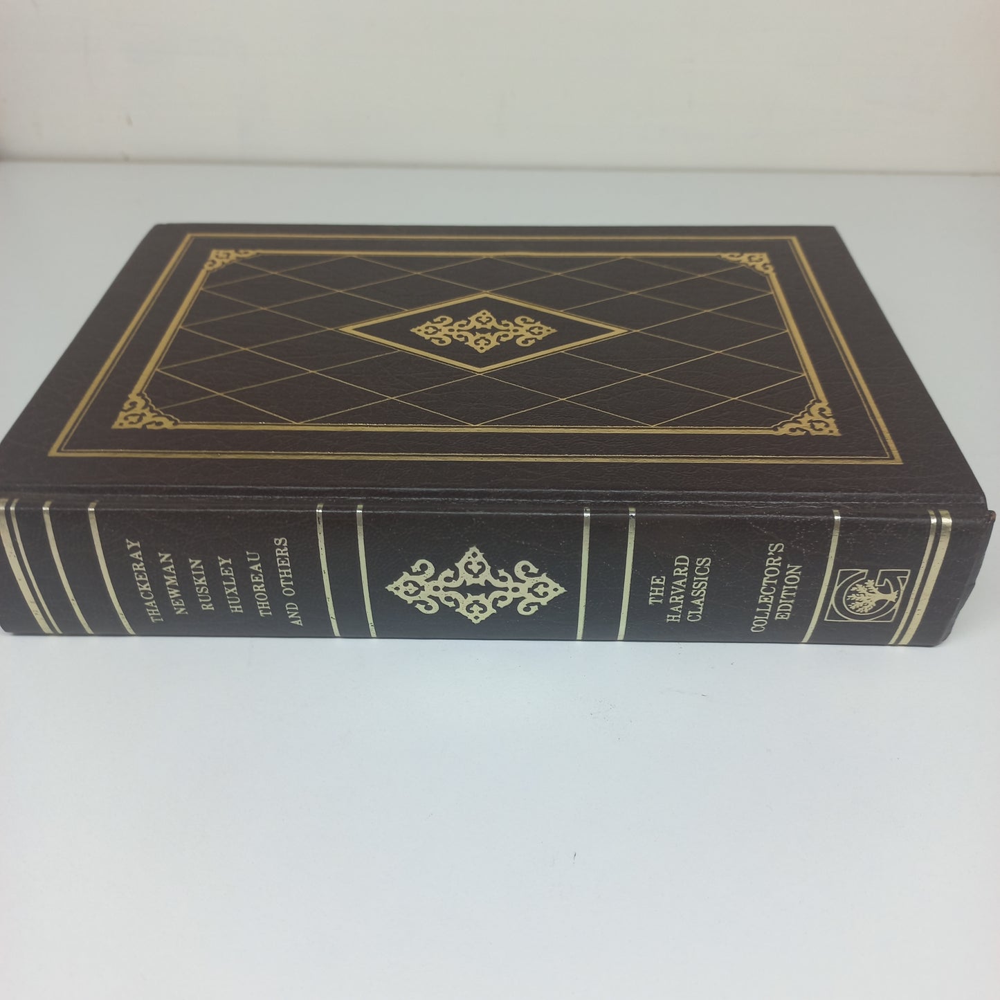 Thackeray, Newman, Ruskin, Huxley, Thoreau and Others The Harvard Classics Collector's Edition 1980