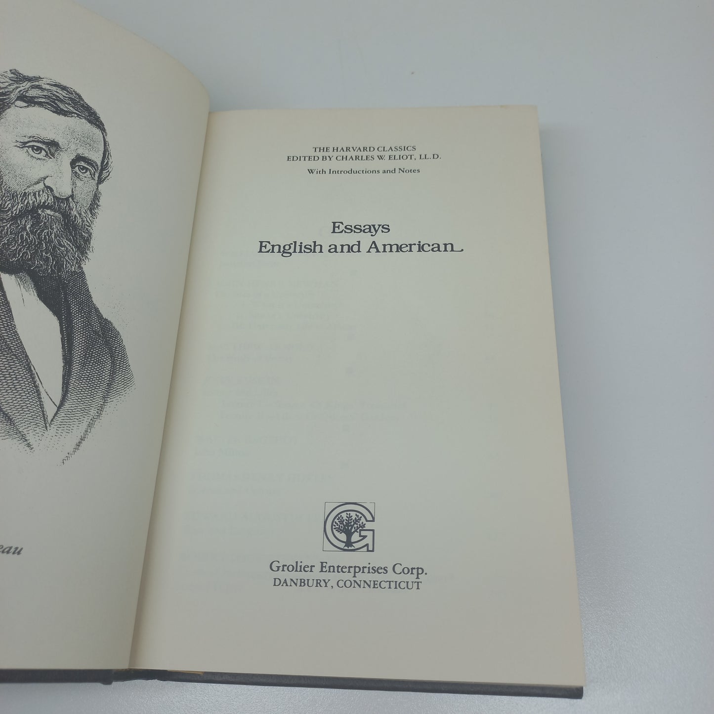 Thackeray, Newman, Ruskin, Huxley, Thoreau and Others The Harvard Classics Collector's Edition 1980