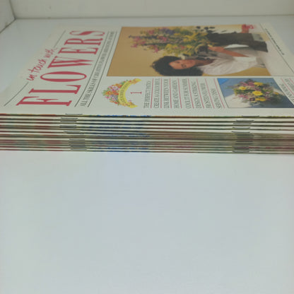 In Touch With Flowers: All the Skills of Creative Flower Arranging at Home Late Summer Series 1 - 13 Vintage Magazine Bundle