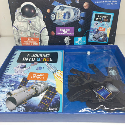 A Journey Into Space: A 96-pages Educational Guide That Tells You Everything You Wanted to Know About Space AUZOU New Edition