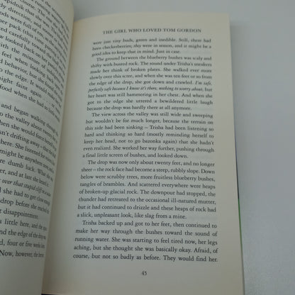 The Girl Who Loved Tom Gordon by Stephen King