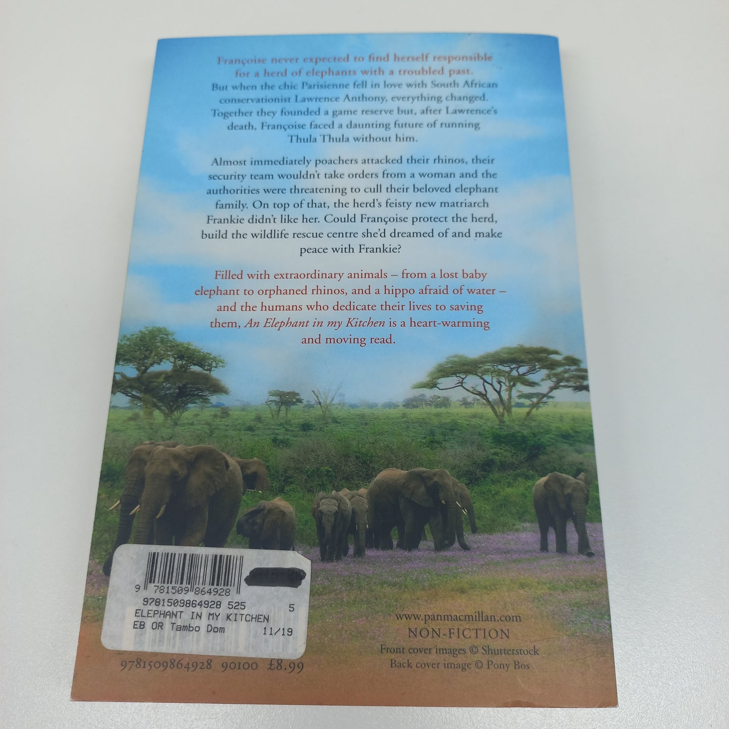 An Elephant in My Kitchen by Francoise Malby-Anthony (Elephant Whisperer)