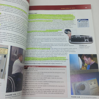 Discovering Computers Fundamentals Third Edition by Shelly Cashman Vermaat (2007)