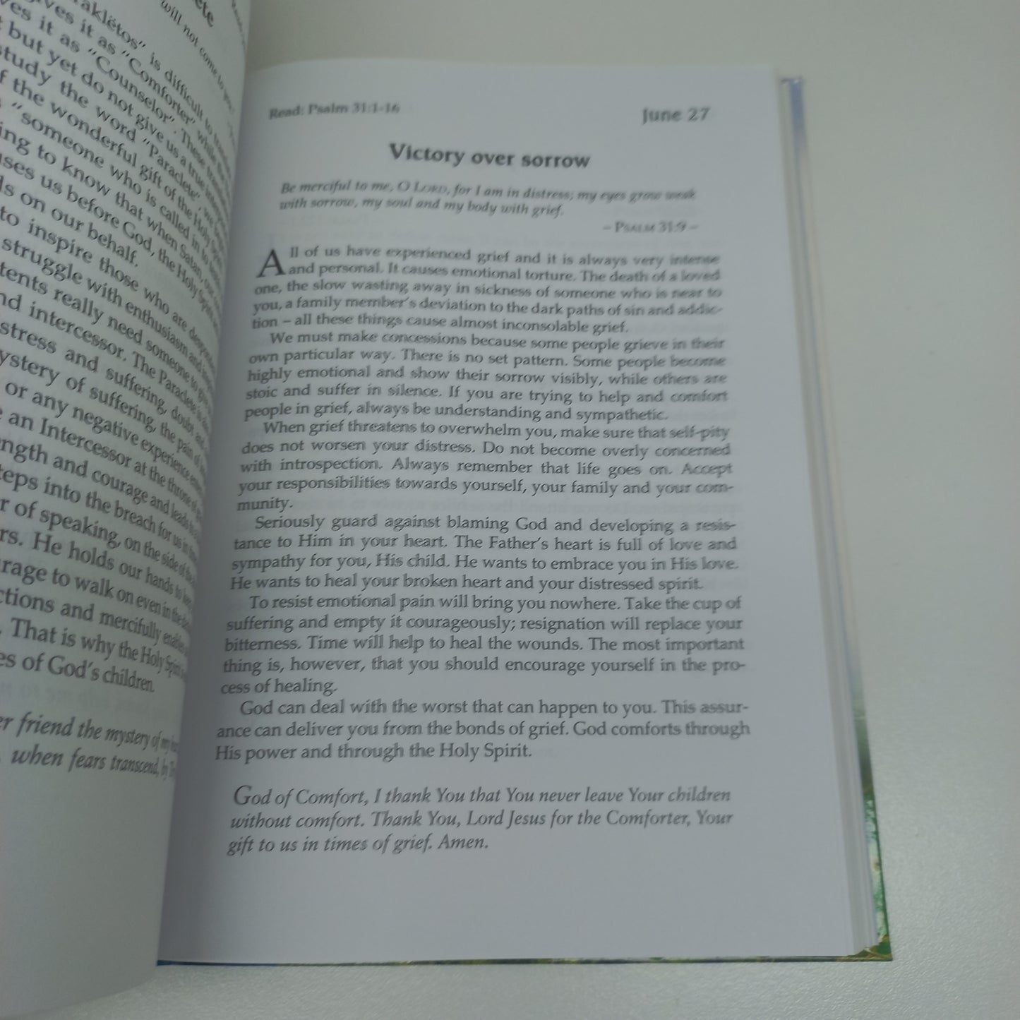 Intimate Moments with God: 366 Devotions Strength for Each Day of the Year by Solly Ozrovech