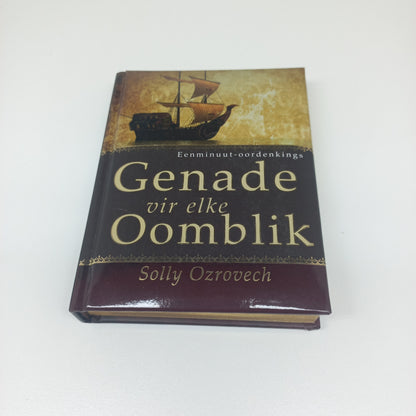 Genade Vir Elke Oomblik by Solly Ozrovech