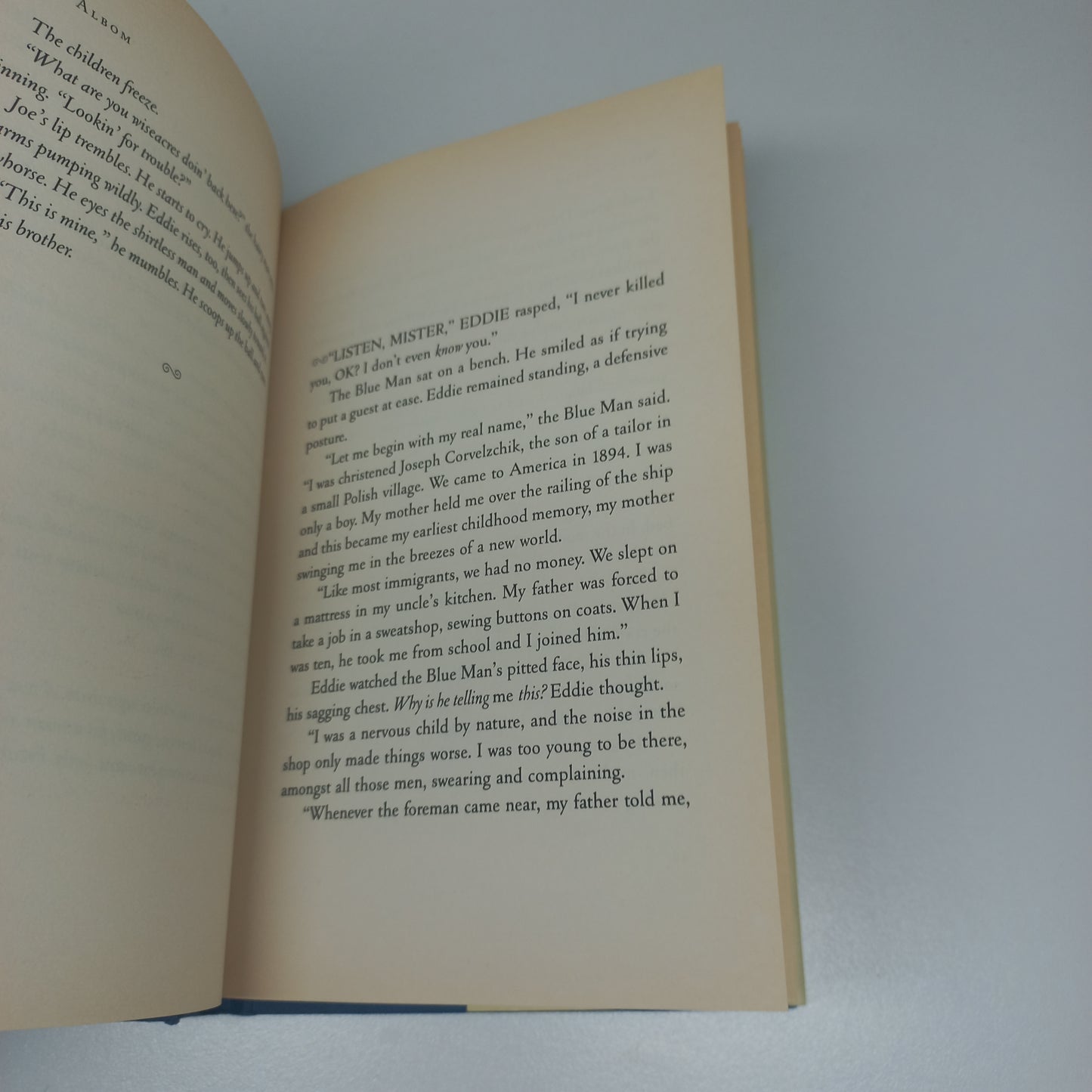 The Five People You Meet in Heaven by Mitch Albom (The Five People You Meet in Heaven #1)
