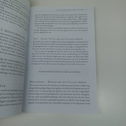 25 Maniere om Met Mense te Wen: Praktiese Wenke vir Suksesvolle Menseverhoudings by John C. Maxwell en Dr Les Parrot