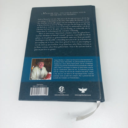 Nou Is Die Tyd: 366 Dagstukkies by Angus Buchan