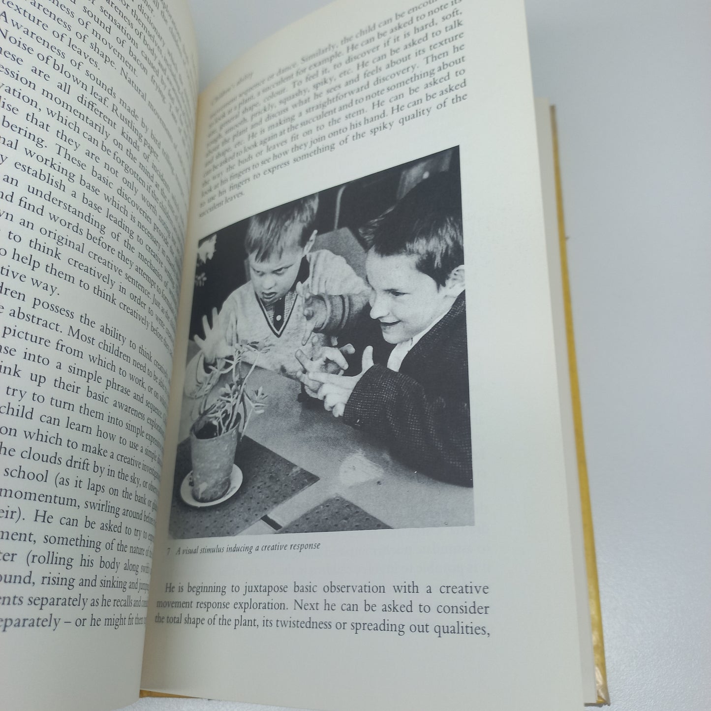 Movement and Drama in the Primary School by Betty Lowndes