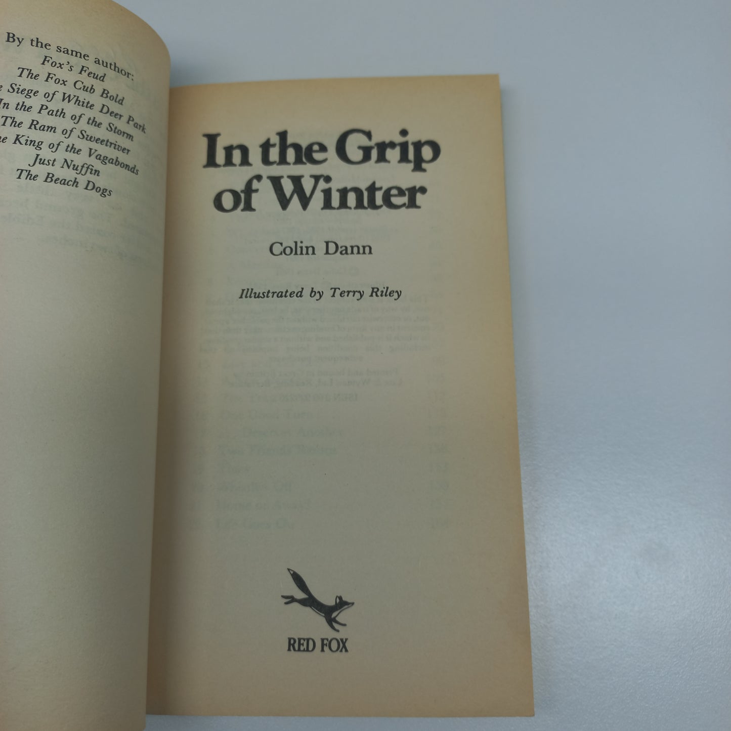In the Grip of Winter by Colin Dann (The Animals of Farthing Wood #2)