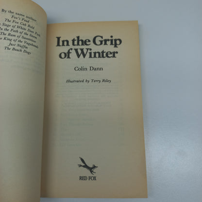 In the Grip of Winter by Colin Dann (The Animals of Farthing Wood #2)