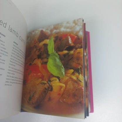Everyday Thai: A Collection of Over 100 Essential Recipes by Parragon Books