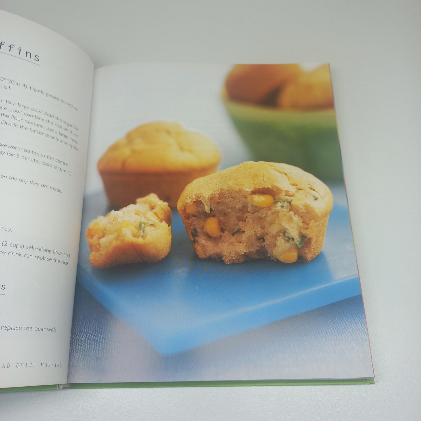 Friendly Food: The Essential Guide to Avoiding Allergies, Additives and problem Chemicals by Anne Swain