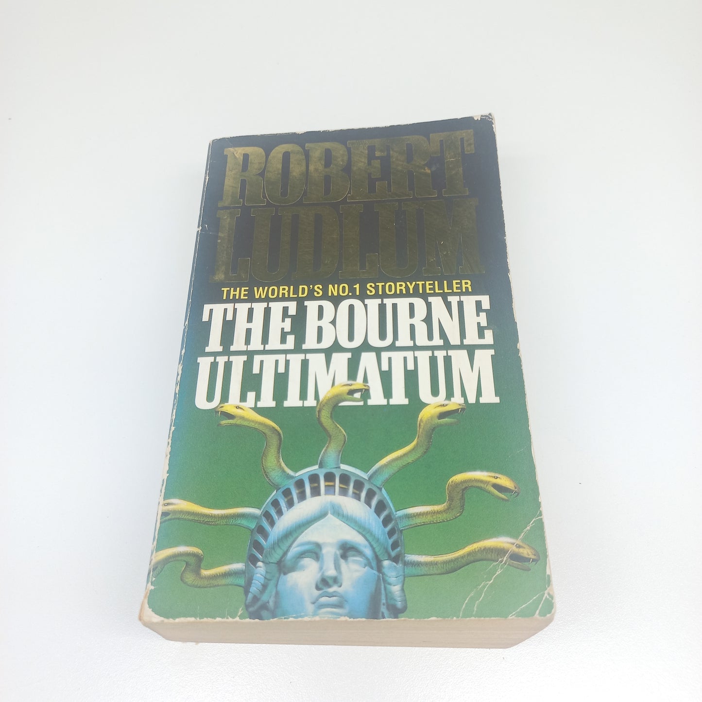 The Bourne Ultimatum (Jason Bourne #3) by Robert Ludlum