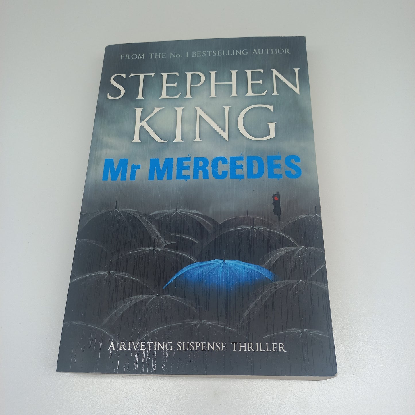 Mr Mercedes by Stephen King (Bill Hodges #1)