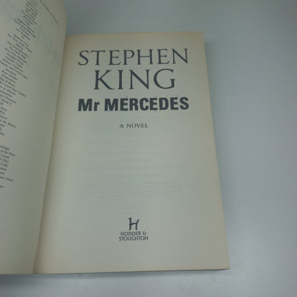 Mr Mercedes by Stephen King (Bill Hodges #1)
