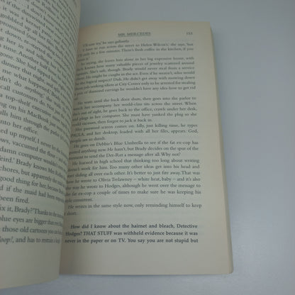 Mr Mercedes by Stephen King (Bill Hodges #1)