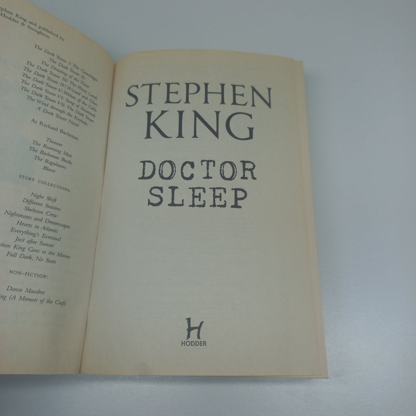 Doctor Sleep by Stephen King (The Shining #2)