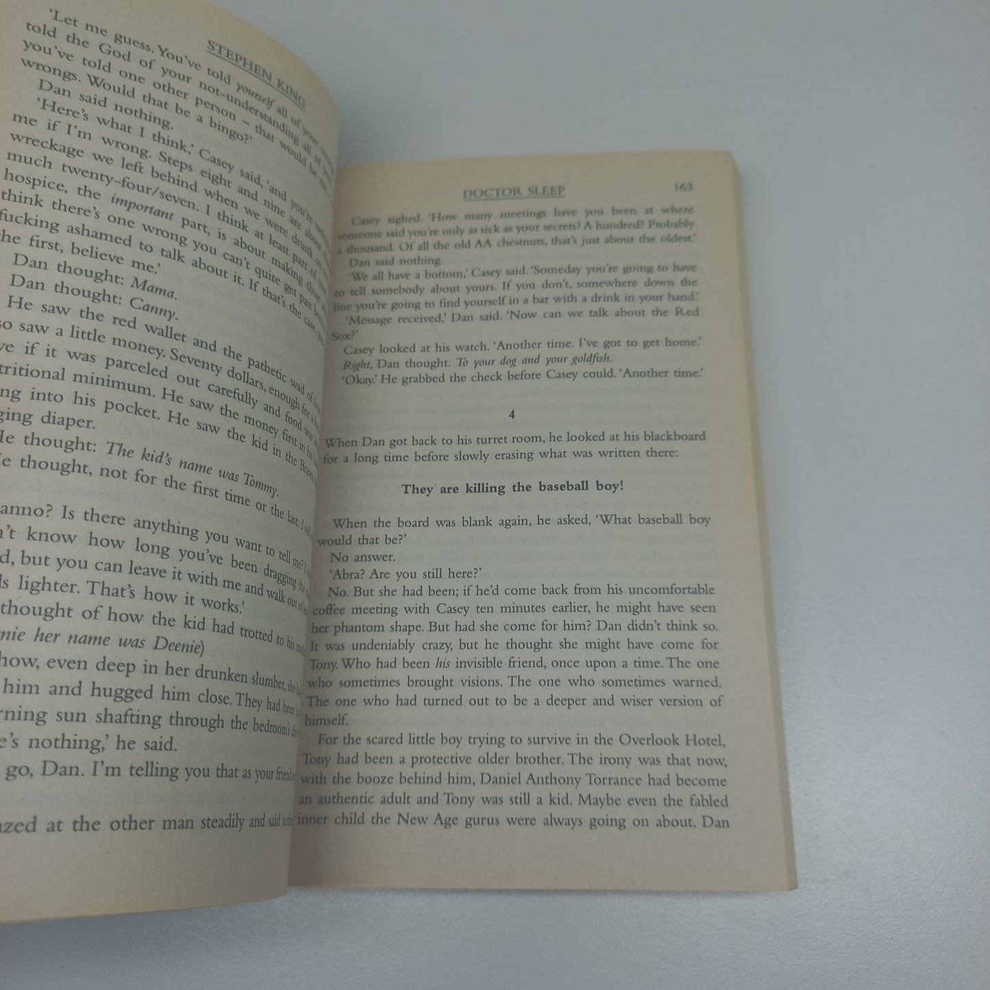 Doctor Sleep by Stephen King (The Shining #2)