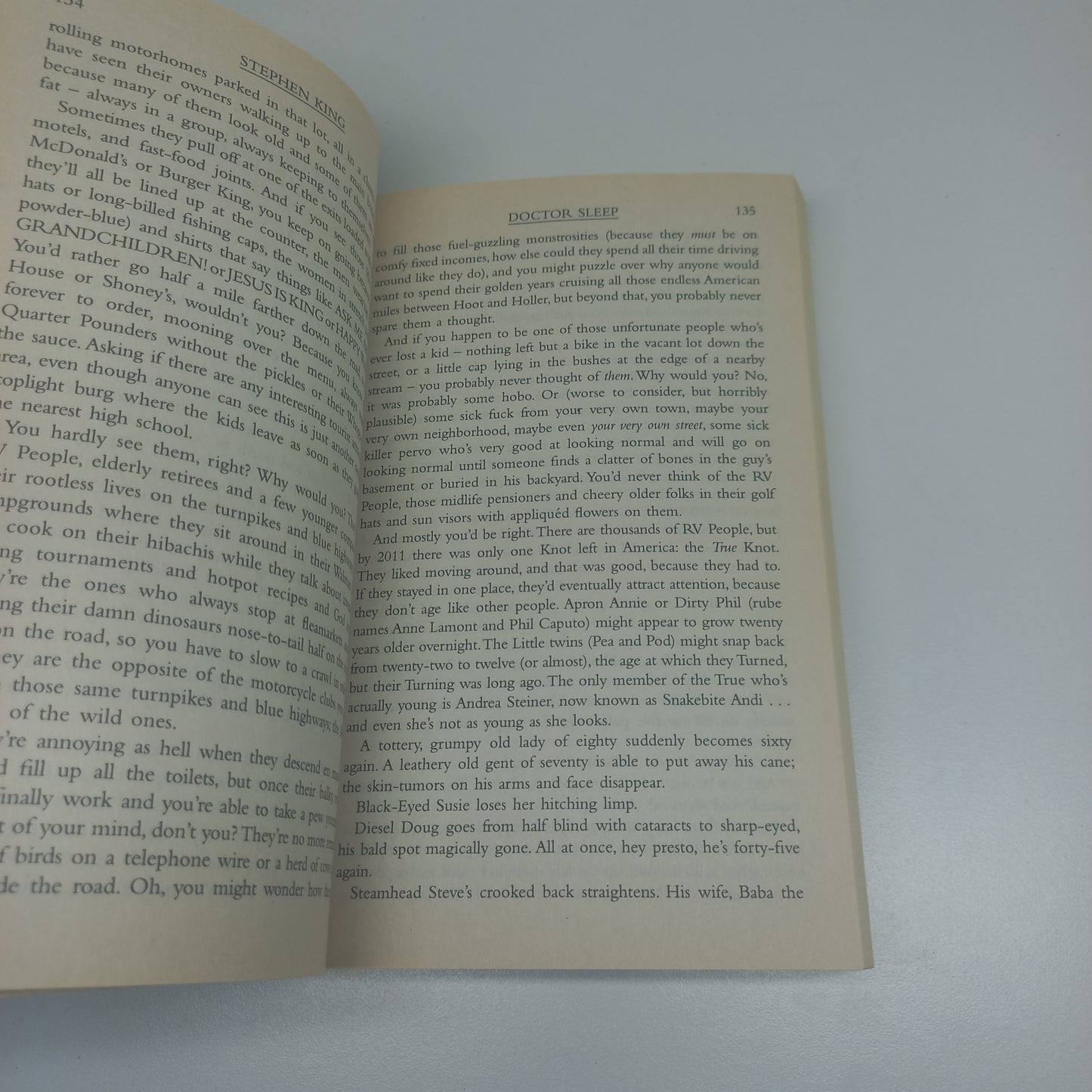 Doctor Sleep by Stephen King (The Shining #2)
